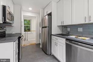 35 Violet Ln, Lansdowne, PA 19050 - Photo 33
