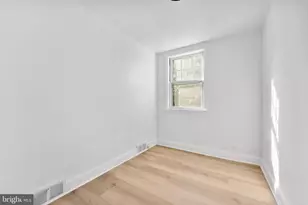 921 Pitman Ave, Darby, PA 19023 - Photo 23