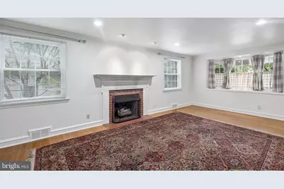 2398 Hollis Road, Havertown, PA 19083 - Photo 5