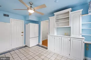 2398 Hollis Rd, Havertown, PA 19083 - Photo 11