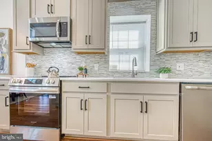 117 Washington Ave, Upper Chichester, PA 19014 - Photo 17