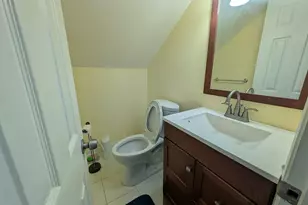 1129 Providence Rd, Springfield, PA 19064 - Photo 11