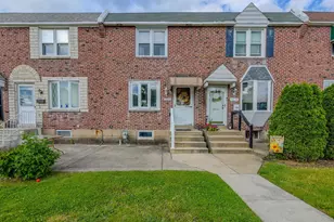 1075 Brookwood Ln, Glenolden, PA 19036 - Photo 3
