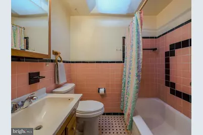 1075 Brookwood Lane, Glenolden, PA 19036 - Photo 21