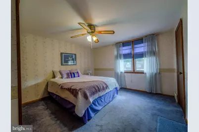 1075 Brookwood Lane, Glenolden, PA 19036 - Photo 17