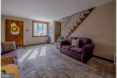1075 Brookwood Lane, Glenolden, PA 19036 - Photo 9
