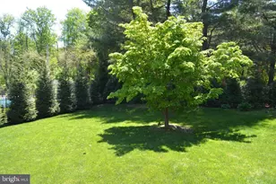 216 County Claire Ln, Aston, PA 19014 - Photo 17