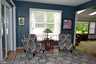 216 County Claire Ln, Aston, PA 19014 - Photo 29