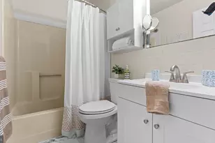 216 County Claire Ln, Aston, PA 19014 - Photo 25