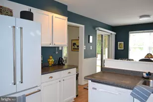216 County Claire Ln, Aston, PA 19014 - Photo 37