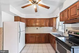 1359 Peach St, Upper Chichester, PA 19061 - Photo 9