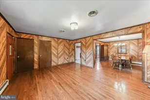 1359 Peach St, Upper Chichester, PA 19061 - Photo 7
