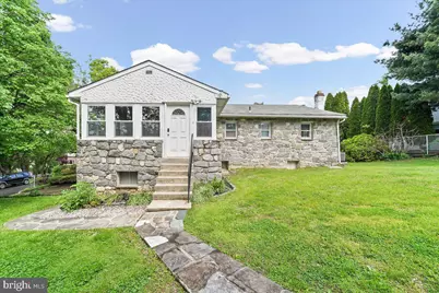 1359 Peach Street, Upper Chichester, PA 19061 - Photo 3