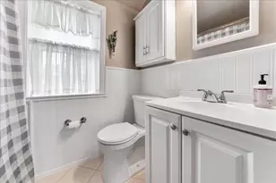 345 Holt Ln, Springfield, PA 19064 - Photo 21