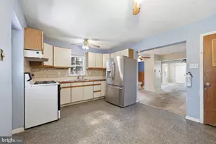 1838 Shallcross Ave, Folcroft, PA 19032 - Photo 9
