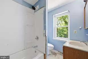 1838 Shallcross Ave, Folcroft, PA 19032 - Photo 17