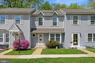 53 Andrews Ct, Upper Chichester, PA 19014 - Photo 1