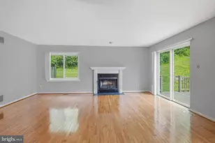 306 S Point Dr, Chadds Ford, PA 19317 - Photo 7