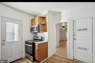 77 N Keystone Ave, Upper Darby, PA 19082 - Photo 5