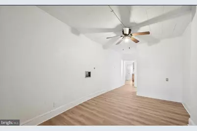 77 N Keystone Avenue, Upper Darby, PA 19082 - Photo 3