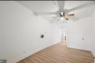 77 N Keystone Ave, Upper Darby, PA 19082 - Photo 3