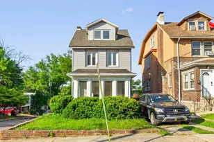 142 Bartlett Ave, Sharon Hill, PA 19079 - Photo 1