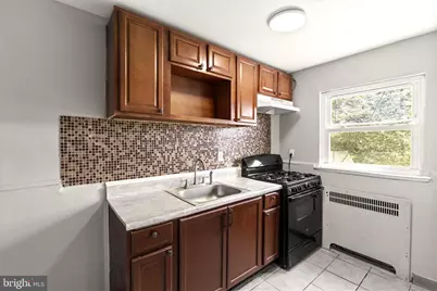 585 Snowden Road, Upper Darby, PA 19082 - Photo 11