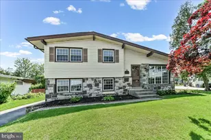 410 Lyndhurst Dr, Broomall, PA 19008 - Photo 3