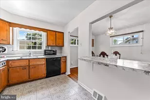 410 Lyndhurst Dr, Broomall, PA 19008 - Photo 13
