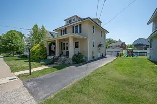 219 Oxford Rd, Havertown, PA 19083 - Photo 1