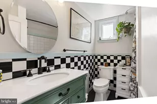 403 Walnut Hill Ln, Havertown, PA 19083 - Photo 19