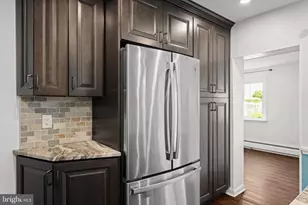 403 Walnut Hill Ln, Havertown, PA 19083 - Photo 15