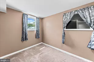 1109 Brookwood Ln, Secane, PA 19018 - Photo 19