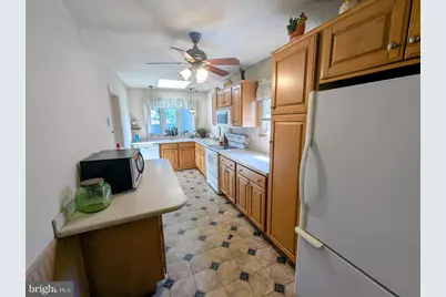 903 Galbraith Avenue, Upper Chichester, PA 19061 - Photo 13
