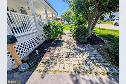 903 Galbraith Avenue, Upper Chichester, PA 19061 - Photo 3