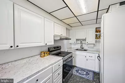 425 Arlington Avenue, Upper Darby, PA 19082 - Photo 9