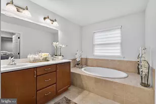 7 Overfield Ln, Glen Mills, PA 19342 - Photo 39