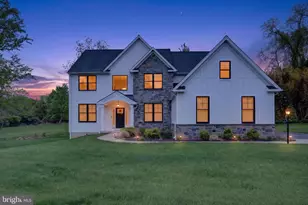 7 Overfield Ln, Glen Mills, PA 19342 - Photo 1