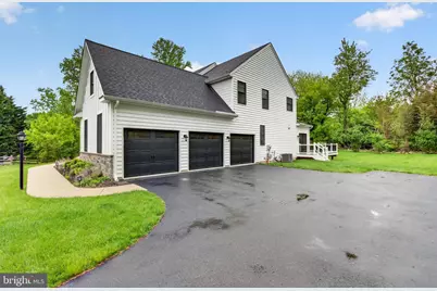 7 Overfield Lane, Glen Mills, PA 19342 - Photo 3