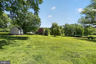 433 Brinton Lake Rd, Thornton, PA 19373 - Photo 9