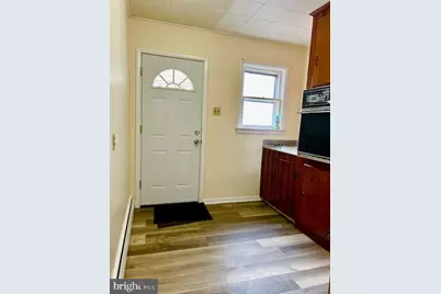 808 Macdade Boulevard #1ST FL REAR, Folsom, PA 19033 - Photo 7