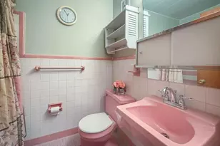 347 Beverly Blvd, Upper Darby, PA 19082 - Photo 15