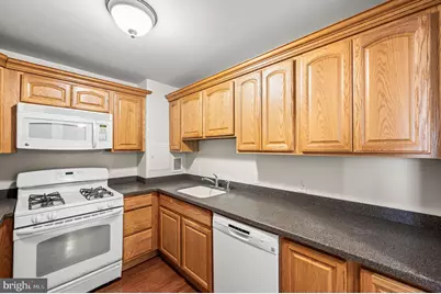 1030 E Lancaster Avenue #622, Bryn Mawr, PA 19010 - Photo 7