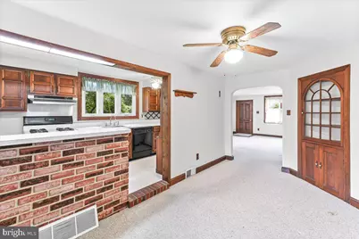 473 Westmont Drive, Collingdale, PA 19023 - Photo 5