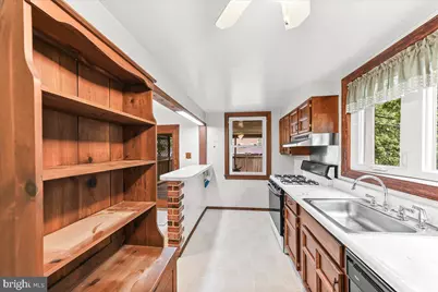 473 Westmont Drive, Collingdale, PA 19023 - Photo 7