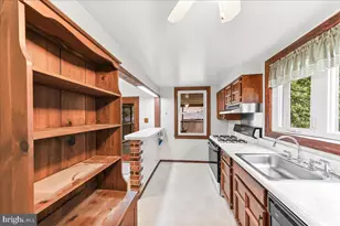 473 Westmont Dr, Collingdale, PA 19023 - Photo 7