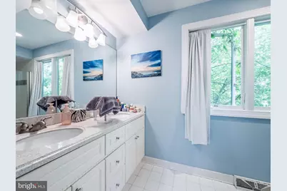 116 Montrose Avenue #D, Bryn Mawr, PA 19010 - Photo 11