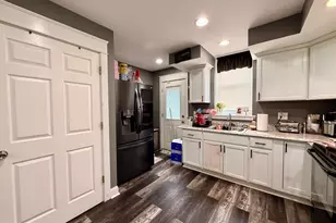 1019 Butler St, Chester, PA 19013 - Photo 11
