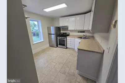 527 Chester Pike, Sharon Hill, PA 19079 - Photo 7
