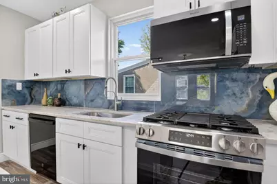 270 Wayne Avenue, Lansdowne, PA 19050 - Photo 23